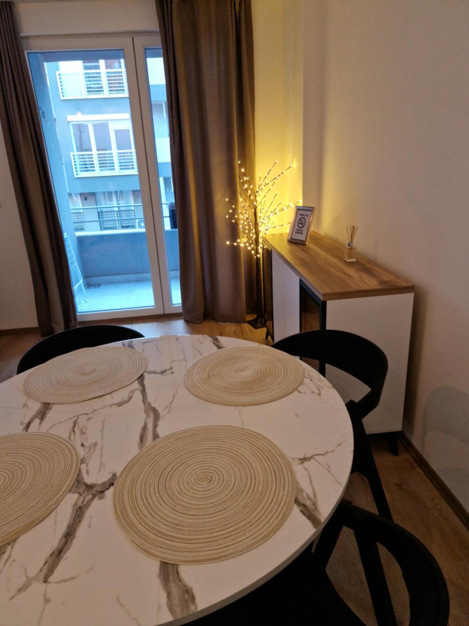 Kid Luxury Apartment Скопие Екстериор снимка
