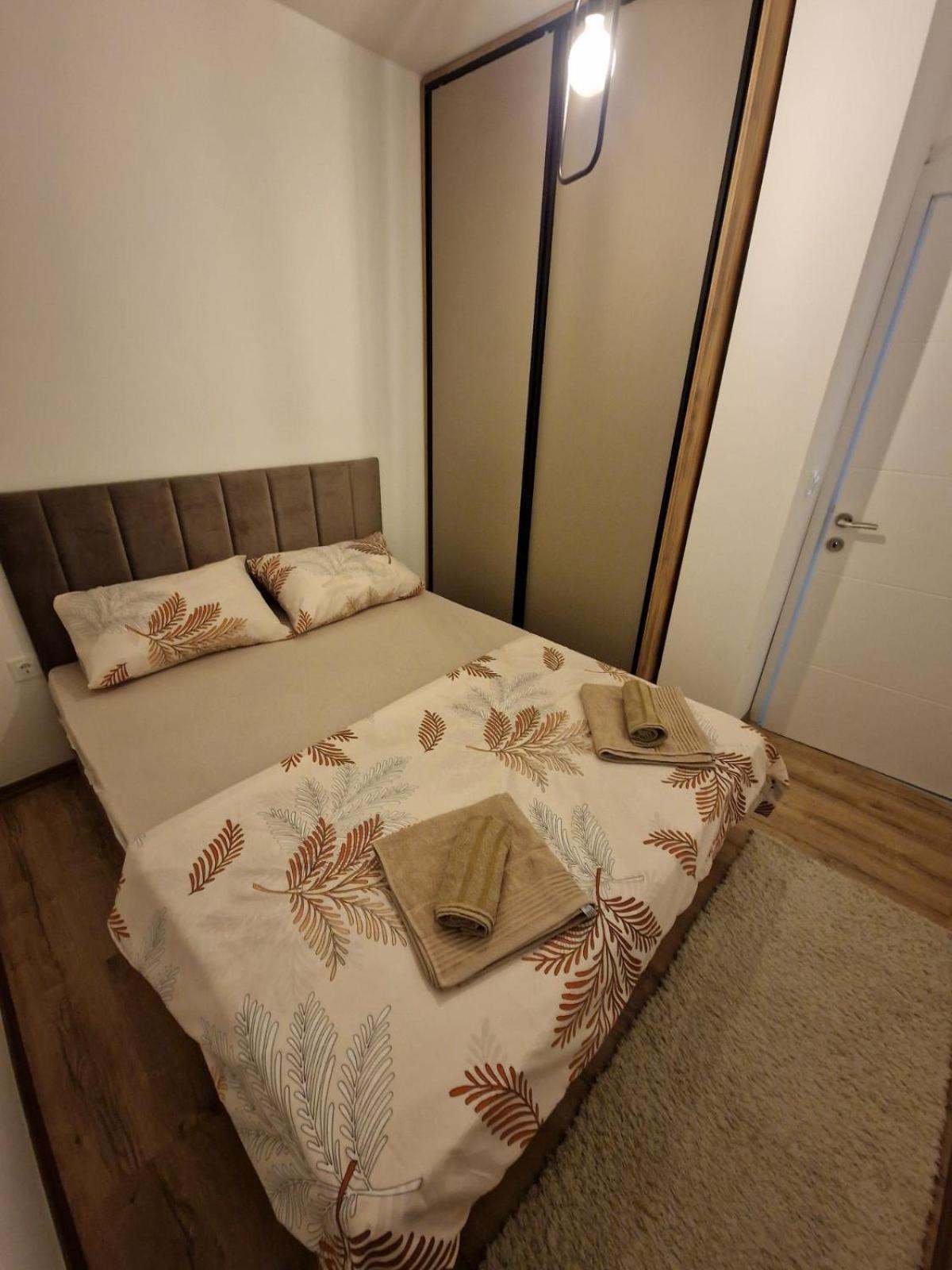 Kid Luxury Apartment Скопие Екстериор снимка